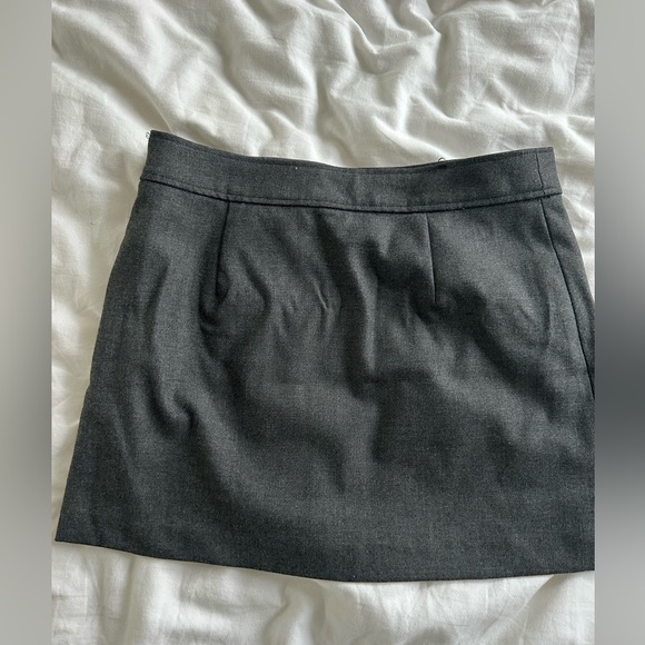Aritzia wilfred Ardor skirt charcoal size 6 - Picture 9 of 10